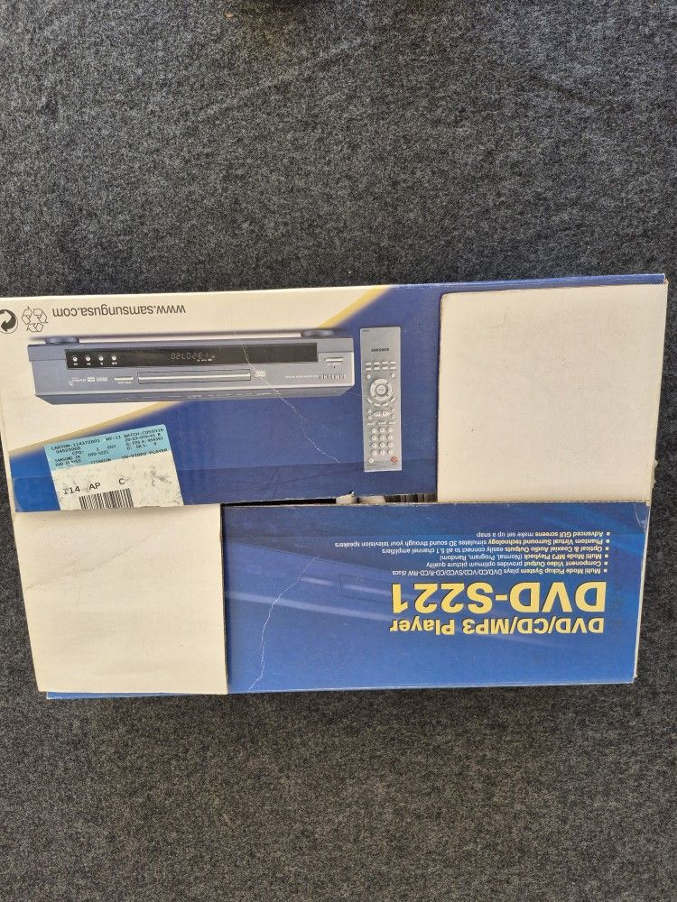 DVD,VHS, Player Plus Dvds, VHS
