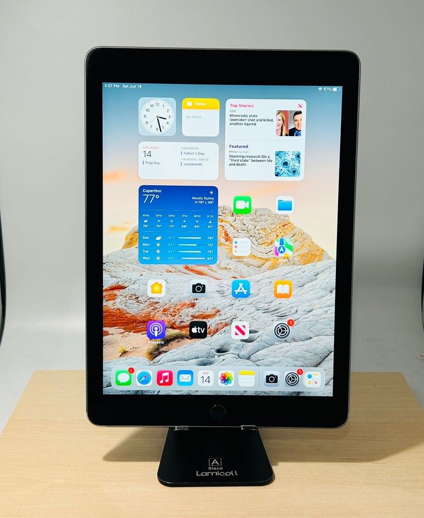 Apple iPad Air 2 32GB 9.7” Fully Functional -Bent Fully functional
