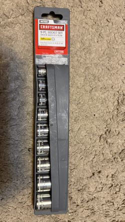 CRAFTSMAN.   Socket Set NEW.  3/8    ( METRIC )
