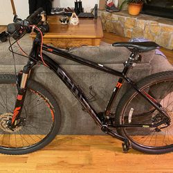 2017 Ghost Kato 27.5” Tire. Like New! 