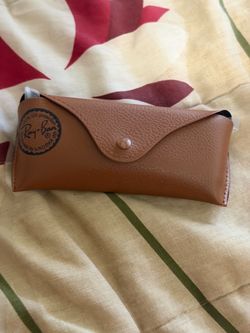 Ray-Ban Leather Sunglasses Case (no camera)