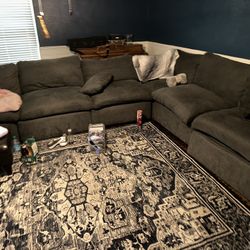 Couch/ Reclining Sectional
