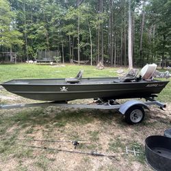 2022 Aluma Craft 14’  Jon Boat With 1970s Johnson  