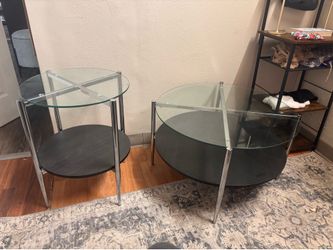 Glass coffee table set