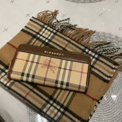 Wallet And Scarf Burberry 