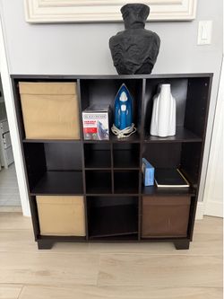 9 Cube Bookshelf