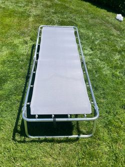 Folding aluminum cot