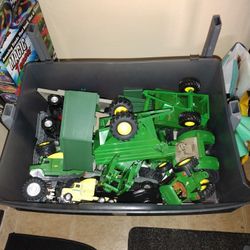 John Deer Items 