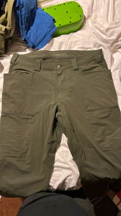 Duluth Trading Flexpedition relaxed fit pants