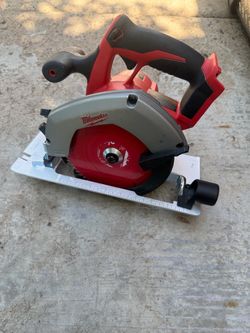 Milwaukee m18 6 1/2 inch circular Saw Only Tool