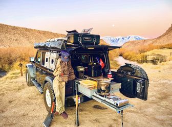 Rhino-Rack Full Size 270 degree Batwing Awning Driver Side