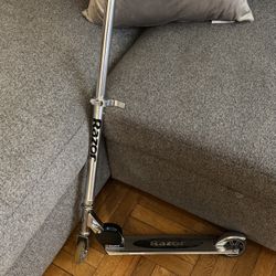 Razor A2 Kick Scooter - Black (1(contact info removed))