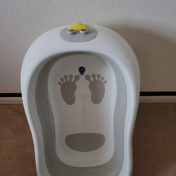 Collapsible Duck Themed Infant Bath For Kids 