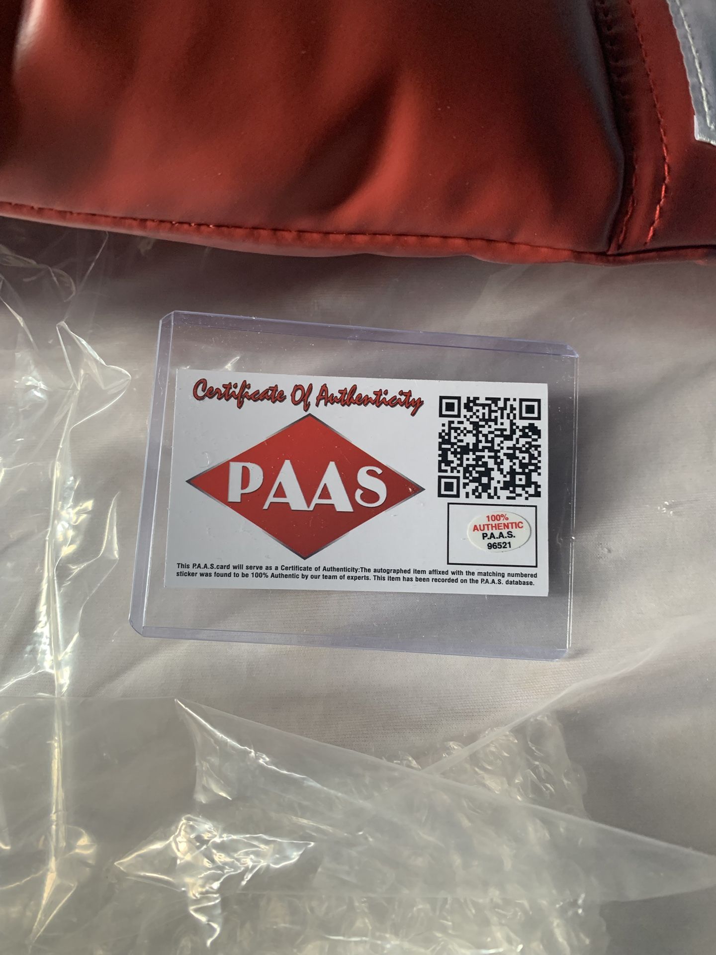 Gervonta Davis Autographed glove