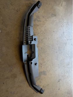2016 - 2017 Honda Accord radiator Support cover