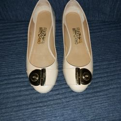 Salvatore Ferragamo Women Flats Shoes 