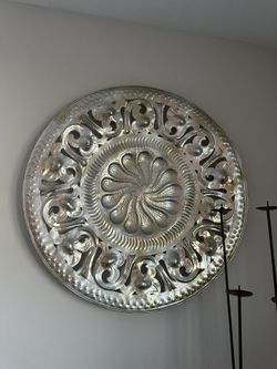 Decorative Metallic Wall Plate