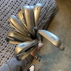 Callaway Apex Irons