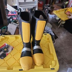 Thorogood Hellfire Structural and Haz-Mat Fire Boot Suze 11M