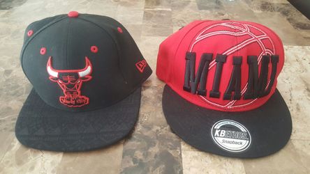 Snapback hats