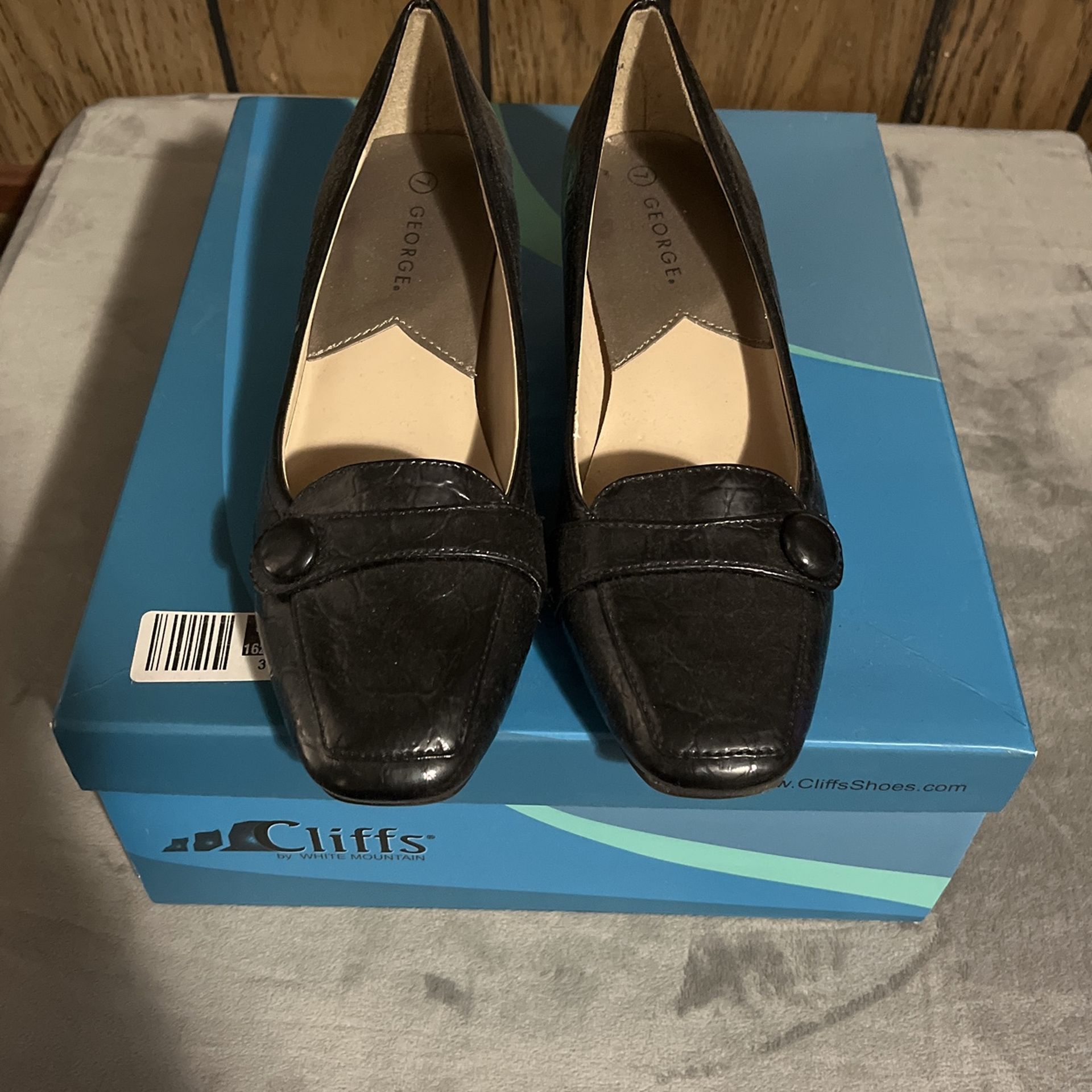 Women’s Shoes
