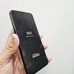 Samsung S22