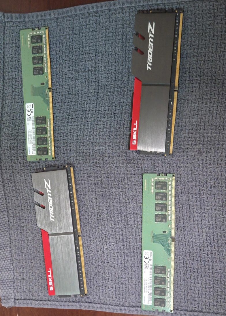 Sold Separately Or Together, DDR4 CHECK DISC