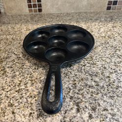 Cast Iron Skillet/baker