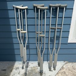 Crutches 🩼 