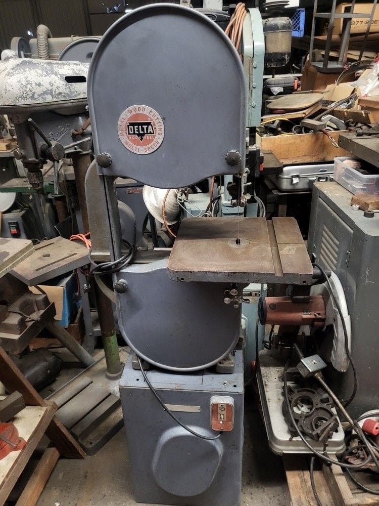 Delta Rockwell 14" Wood & Metal Cutting Bandsaw With Original Enclosed Stand Band saw