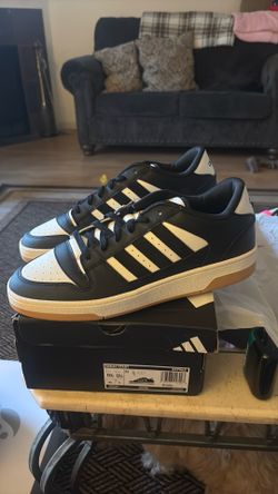 Adidas break start basketball