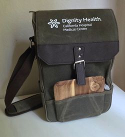 Picnic Time 2-Bottle Distressed Waxed Canvas Insulated Wine & Cheese Picnic Bag.