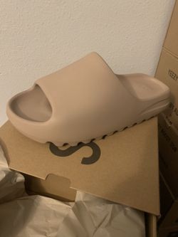 Yeezy Slides