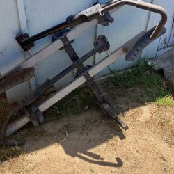 Thule T2 Classic 1.25 1-1/4 Hitch Not 2 Inch 2 Bikes Only With Locks