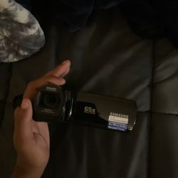 Samsung 65x Hand am