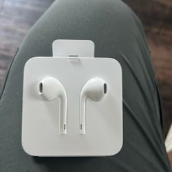 iPhone Buds 