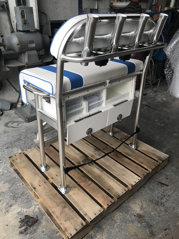 Leaning post , boat seat for Sale in Miami, FL OfferUp