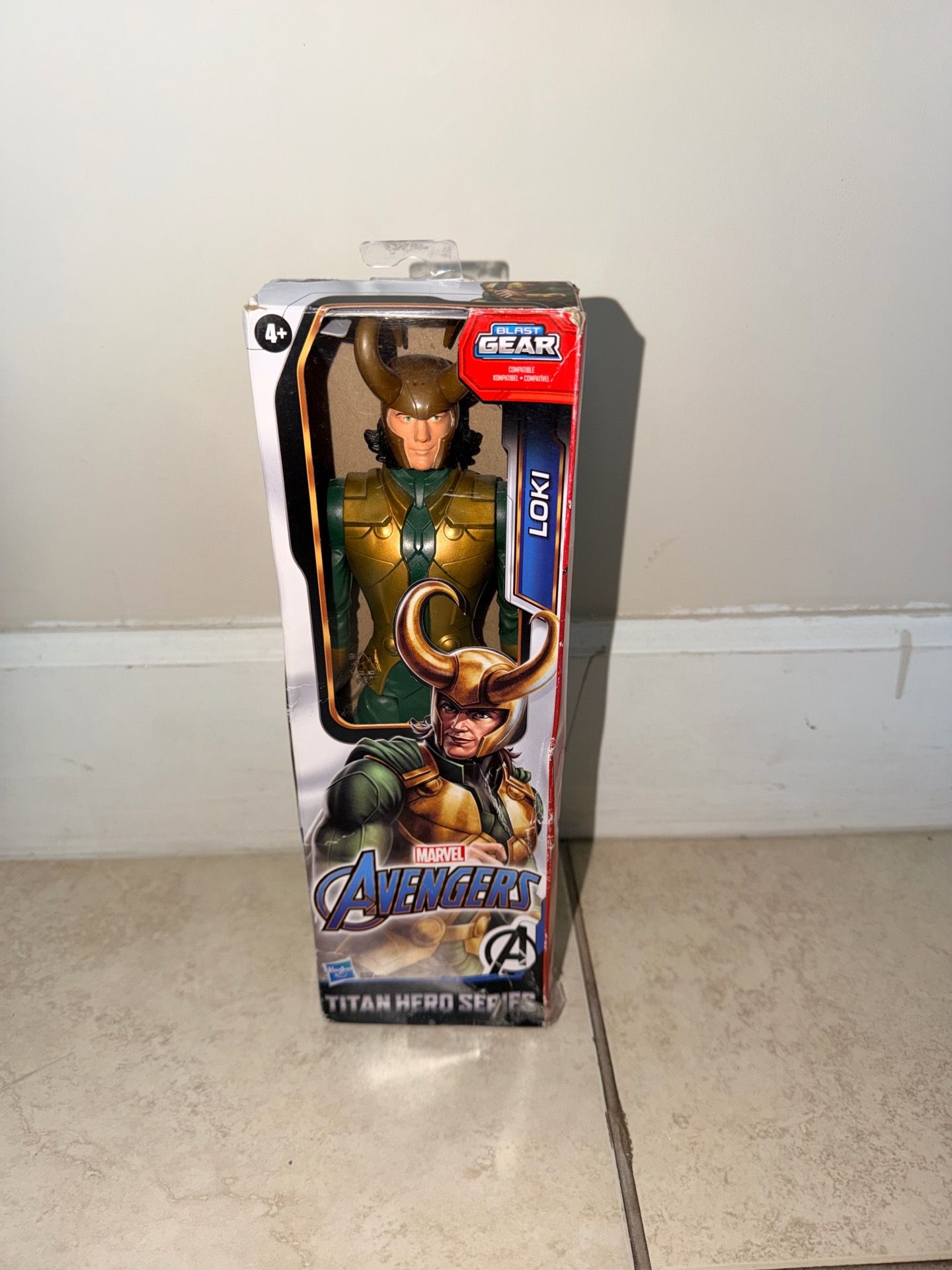 2021 Marvel Titan Hero Series: The Avengers - LOKI 12 Inch Action Figure