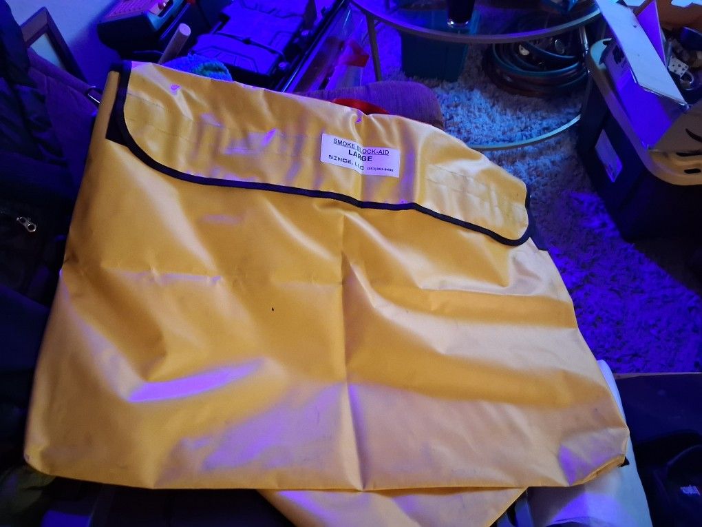 Boating FLOAT & SMOKE BLOCK-AID 31"x24"