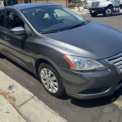 *2015 Nissan Sentra Runs EXCELLENT *