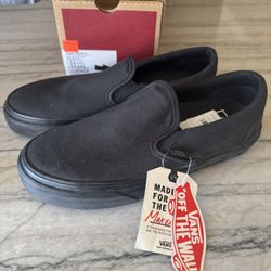 Mens Shoes. Clothes. 