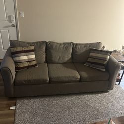 Couch (with Pullout Bed)