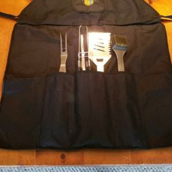 Brand New BBQ Set W/Apron