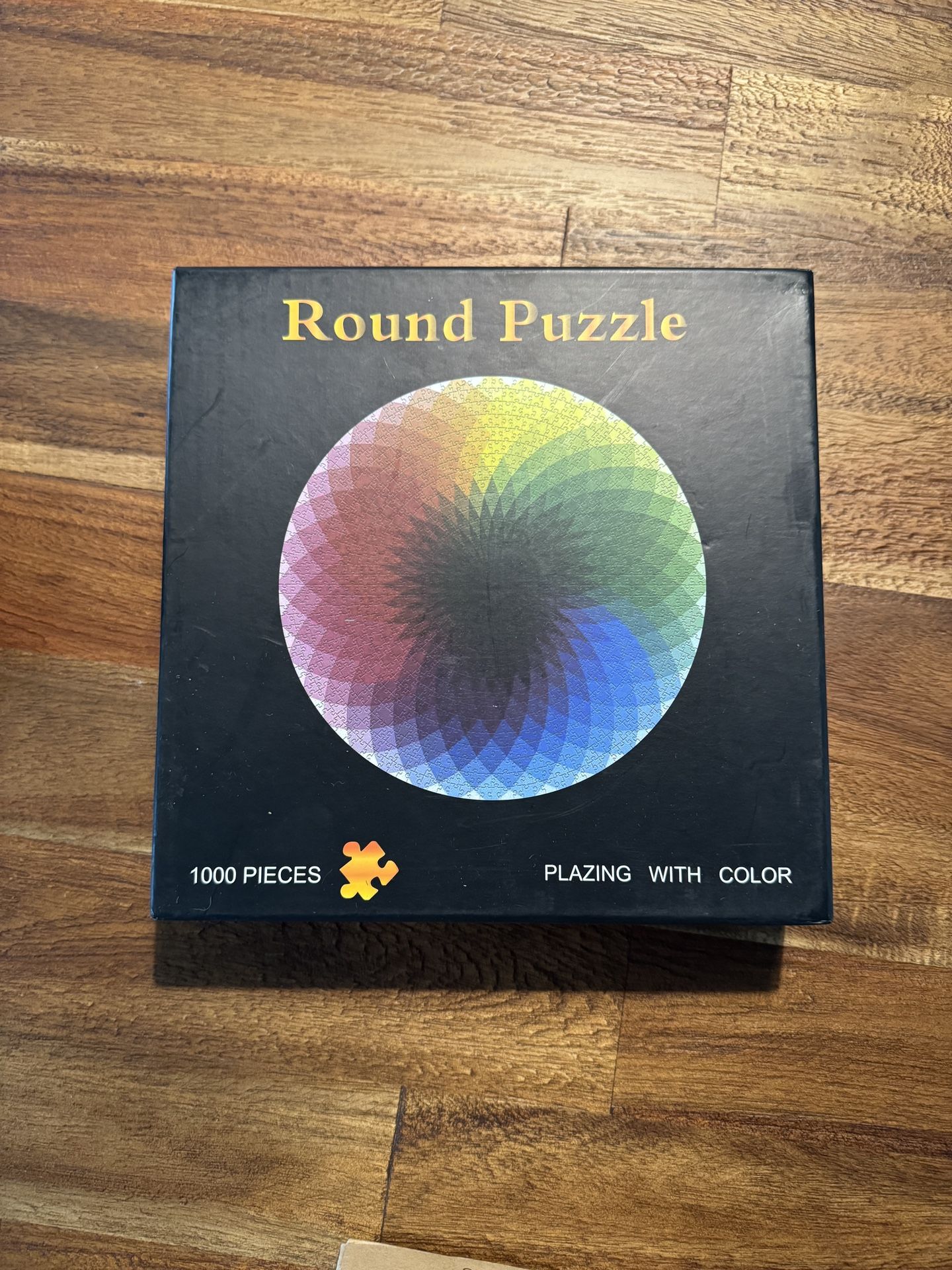 Round Puzzle 1000 Pieces (Never Opened)