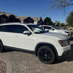 2018 VW Atlas SEL Premium:  V6 7 Passenger