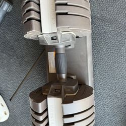 Adjustable Smart  Dumbbell 5-50lbs 