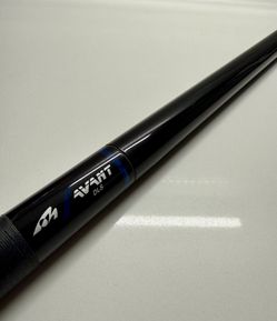Mezz Avant Cue Butt (Irish linen Wrap) + Mezz Sigma Slim Shaft for