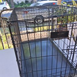 Medium size crate 30"×19"×21"tall.