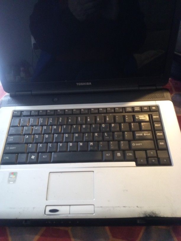 TOSHIBA