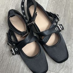 Women Flats Forever21 